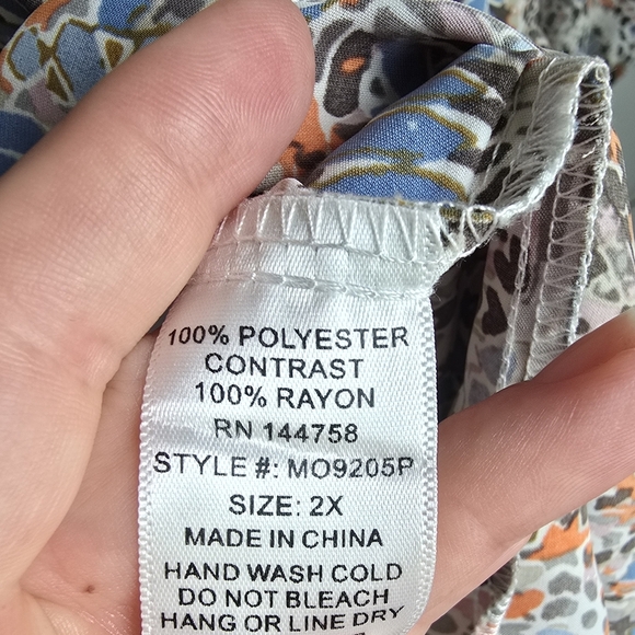 Ott, Blue Pink Boho Floral Relaxed Tiered Blouson Sleeve Tunic Top, Size 2X - Picture 7 of 8